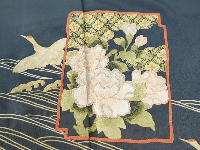 平和屋着物●中国三大刺繍　相良刺繍　総刺繍　色留袖　作家物　破れ色紙飛鶴立波花文　正絹　逸品　CABK7511yc