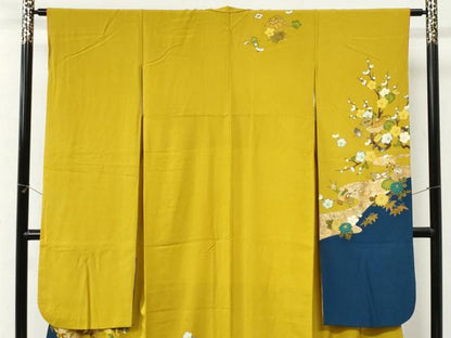 平和屋着物●豪華振袖　駒刺繍　横笛宝尽くし牡丹花文　ラメ糸　金彩　正絹　逸品　CABK7535yc