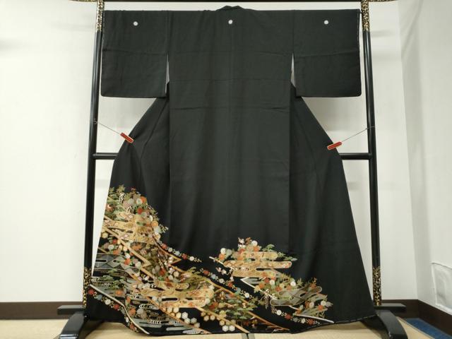 平和屋着物●豪華黒留袖　駒刺繍　霞吉祥花唐草文　金彩　大丸扱い　正絹　逸品　未使用　CABK7632yc