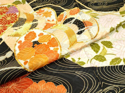 平和屋着物●豪華振袖　駒刺繍　鼓牡丹花文　黒地　金彩　正絹　逸品　CABK7640yc