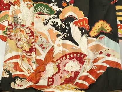 平和屋本店●アンティーク　大正ロマン　振袖　駒刺繍　立波飛鶴檜扇松竹梅花文　黒地　金彩　正絹　逸品　CABK7697yc