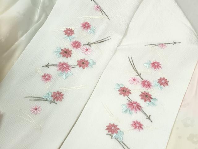 平和屋着物●長襦袢　袷　舞花地紋　暈し染め　半衿刺繍　正絹　逸品　未使用　CABK7705yc