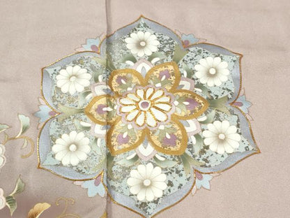 平和屋着物●豪華色留袖　駒刺繍　花唐草文　暈し染め　金彩　ロング丈　正絹　逸品　CABK7712yc