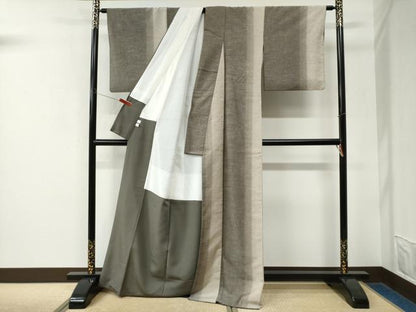 平和屋着物●ぜんまい紬　草木つむぎ　伝統工芸士　根岸儀一作　霞文　証紙付き　正絹　逸品　CABK7751yc