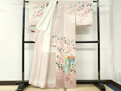 平和屋着物●人間国宝・羽田登喜男　訪問着　駒刺繍　尾長鳥枝花文　暈し染め　正絹　逸品　CABK7770yc