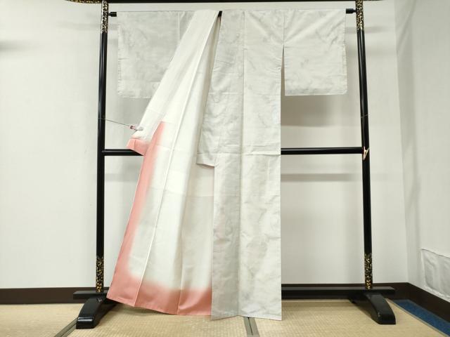 平和屋着物●本場大島紬　白大島　9マルキ　舞蝶花文　正絹　逸品　未使用　CABK7790yc