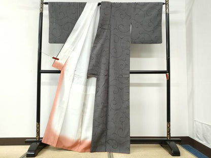平和屋着物●本塩沢　110亀甲　唐草文　正絹　逸品　CABK7803yc