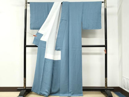 平和屋着物●上質な色無地　紋意匠　薄縹色　正絹　逸品　未使用　CABK7836yc