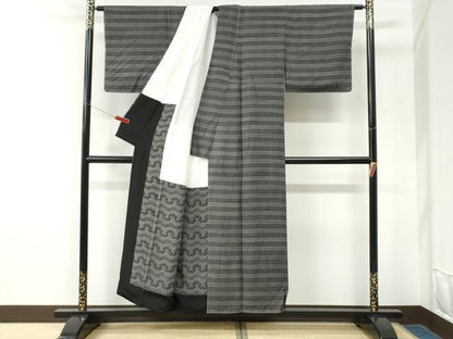平和屋着物●江戸小紋　作家物　横段花文　黒地　正絹　逸品　未使用　CABK7898yc