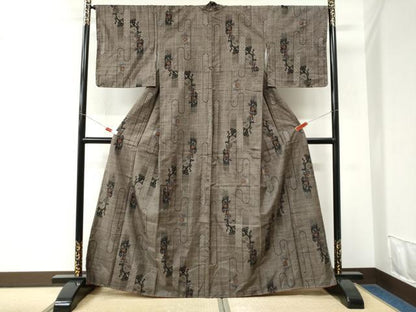 平和屋着物●本場大島紬　7マルキ　エ霞吉祥草花文　正絹　逸品　未使用　CABK7901yc