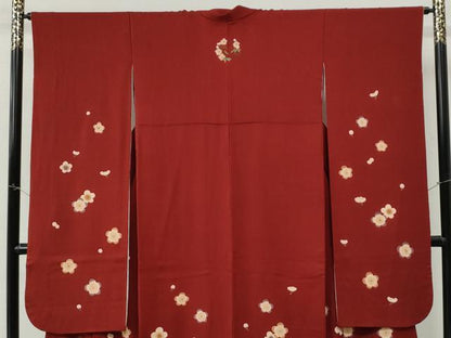 平和屋着物●こむさでもーど・COMME CA DU MODE　振袖　松竹梅　金彩　鬼しぼ縮緬　正絹　逸品　CABK7918yc