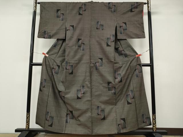 平和屋着物●本場大島紬　9マルキ　孔雀文　正絹　逸品　CABK8014ut