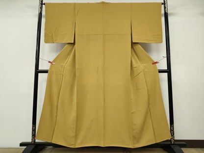 平和屋着物●上質な色無地　黃土色　正絹　逸品　CABK8055ut
