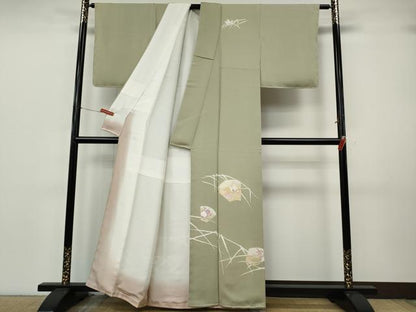 平和屋着物●訪問着　駒刺繍　地紙花蝶文　金彩　正絹　逸品　CABK8059ut