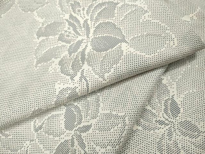 平和屋着物●本場大島紬　白大島　9マルキ　蔦の葉花文　ロング丈　正絹　逸品　CABK8061ut