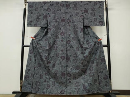 平和屋着物●本場大島紬　7マルキ　舞花文　伊勢丹扱い　正絹　逸品　未使用　CABK8196ut