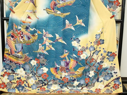 平和屋着物●豪華振袖　型染め　船飛鶴枝梅文　暈し染め　正絹　逸品　CABK8210ut