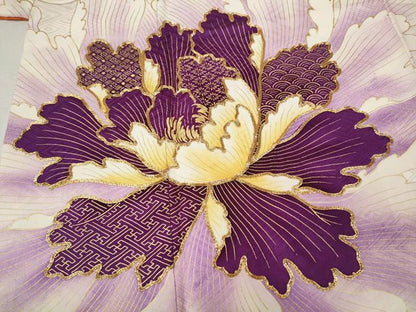 平和屋着物●訪問着　駒刺繍　舞花文　暈し染め　金彩　松坂屋扱い　正絹　逸品　CABK8219ut
