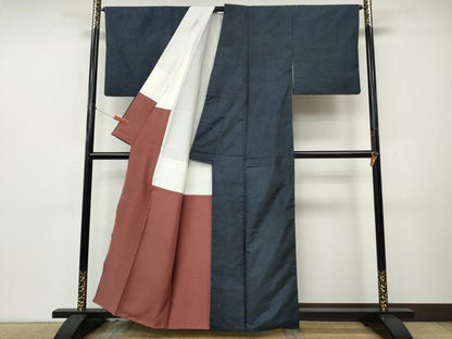 平和屋着物●本場大島紬　9マルキ　唐草文　正絹　逸品　CABK8295ut