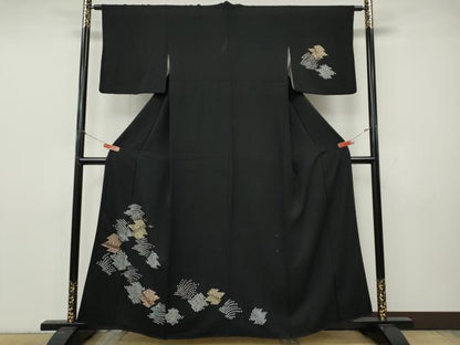 平和屋着物●訪問着　絞り　刺繍　松皮菱花文　黒地　金彩　正絹　逸品　CABK8391ut