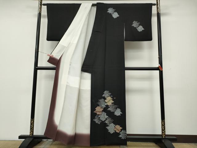 平和屋着物●訪問着　絞り　刺繍　松皮菱花文　黒地　金彩　正絹　逸品　CABK8391ut