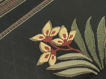 平和屋着物●全通柄袋帯　草花文　黒地　正絹　逸品　CABK8467dy