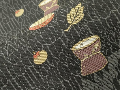 平和屋着物●六通柄袋帯　猿　蟹　成り物　金銀糸　正絹　逸品　CABK8514dy