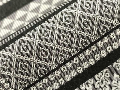 平和屋着物●六通柄袋帯　幾何学花文　黒地　正絹　逸品　CABK8566dy