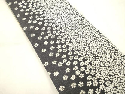 平和屋着物●両面　半幅帯　舞桜文　金糸　正絹　逸品　未使用　CABK8733dy