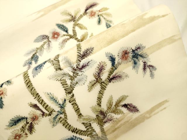 平和屋着物●塩瀬　九寸開き名古屋帯　ろうけつ染め　草花文　正絹　逸品　CABK8759dy