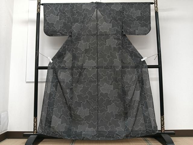 平和屋着物＊夏物　小紋　絽　葉尽くし　黒地　洗える着物　CABK8829xi