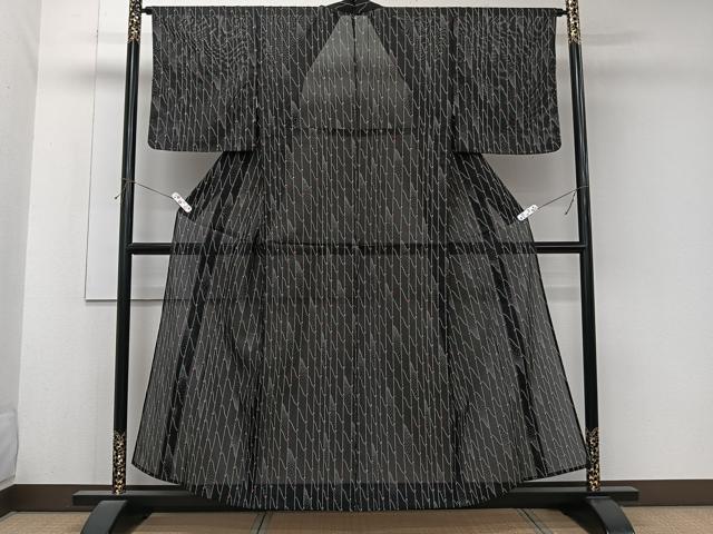 平和屋着物＊夏物　小紋　絽　幾何学文　黒地　洗える着物　未使用　CABK8864xi