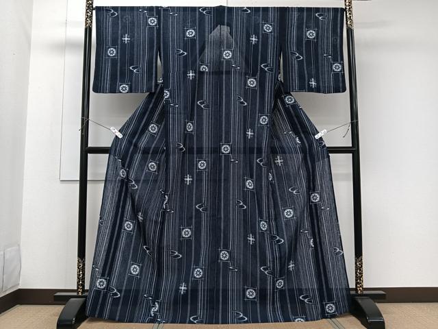 平和屋着物＊夏物　小紋　紗　琉球絣文様　洗える着物　CABK8878xi