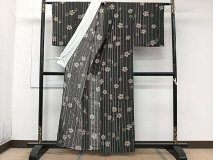 平和屋着物＊夏物　小紋　絽縮緬　間道花文　洗える着物　CABK8900xi