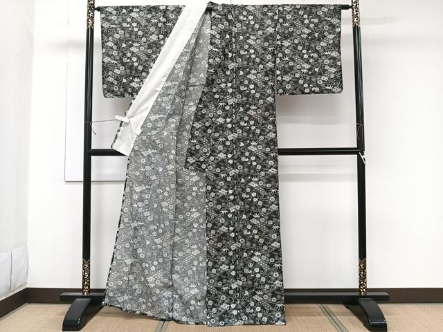 平和屋着物＊夏物　小紋　絽　松竹梅花文　黒地　洗える着物　CABK9028xi