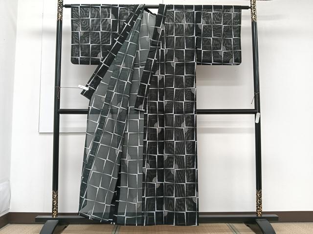 平和屋着物＊夏物　小紋　絽　幾何学文　黒地　洗える着物　CABK9032xi