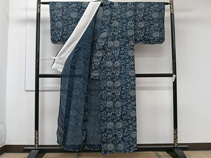 平和屋着物＊夏物　本場小千谷縮　藍　型染め　花唐草文　麻　逸品　CABK9076xi