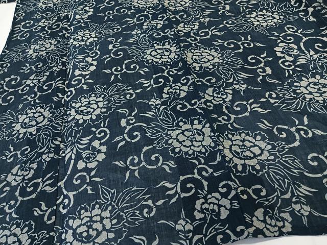 平和屋着物＊夏物　本場小千谷縮　藍　型染め　花唐草文　麻　逸品　CABK9076xi