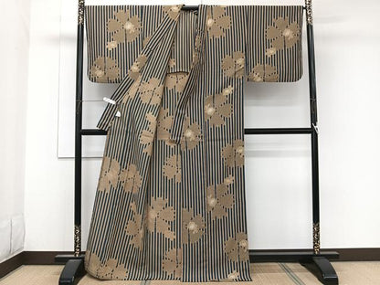 平和屋着物＊夏物　小紋　紗　兎花文　洗える着物　CABK9161xi