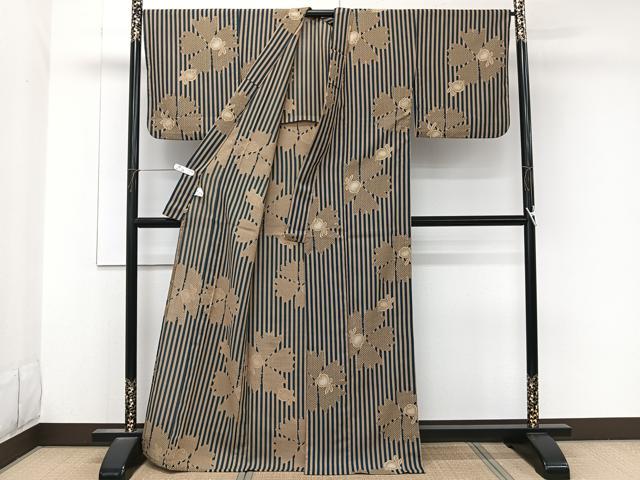 平和屋着物＊夏物　小紋　紗　兎花文　洗える着物　CABK9161xi