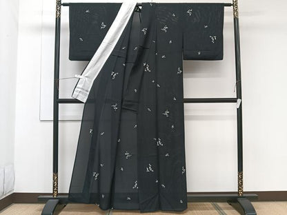 平和屋着物＊夏物　小紋　絽縮緬　草花文　黒地　正絹　逸品　CABK9171xi