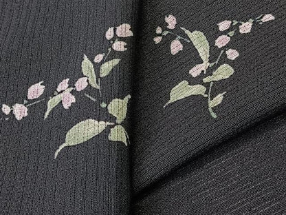 平和屋着物＊夏物　小紋　絽縮緬　草花文　黒地　正絹　逸品　CABK9171xi