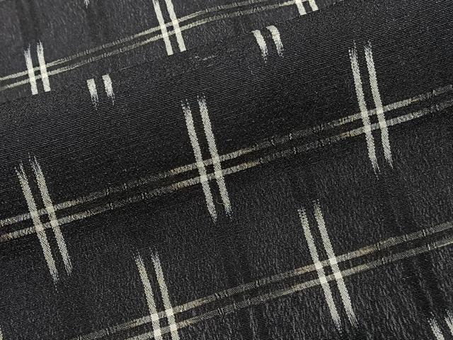 平和屋着物＊夏物　お召　井桁絣文様　黒地　正絹　逸品　CABK9196xi