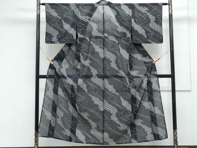 平和屋着物＊夏物　小紋　絽　草花文　黒地　洗える着物　CABK9249th