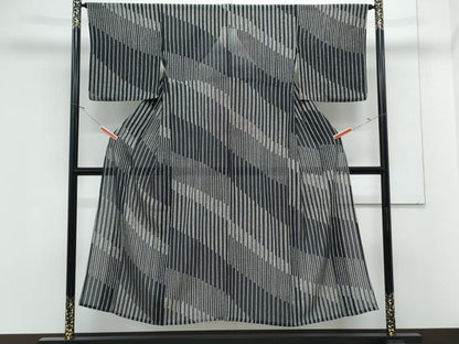 平和屋着物＊夏物　小紋　絽　吉祥間道　黒地　正絹　逸品　CABK9306th
