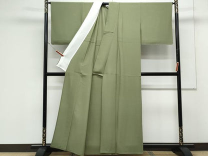平和屋着物＊夏物　色無地　絽　草色　正絹　逸品　CABK9392th