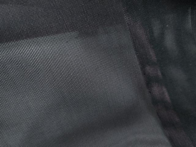 平和屋着物＊夏物　小紋　紗　枝葉文　黒地　正絹　逸品　CABK9452th