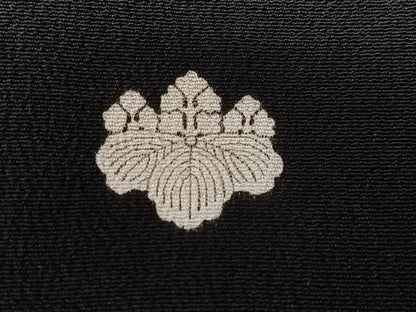 平和屋着物■豪華黒留袖　駒刺繍　乱菊　金彩　正絹　逸品　CABK9685xe