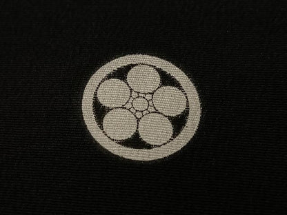 平和屋着物■豪華黒留袖　孔雀花文　金彩　正絹　逸品　CABK9688xe