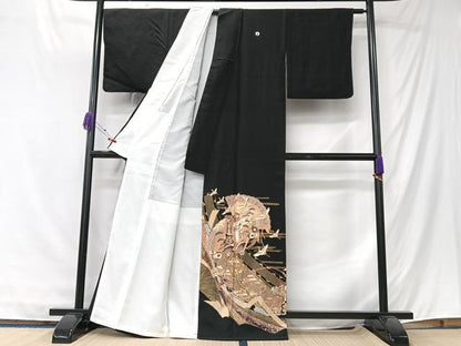 平和屋着物■豪華黒留袖　束ね熨斗飛鶴御所車花文　金彩　正絹　逸品　CABK9689xe